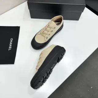 Leather Low Top Sneakers 24020500270