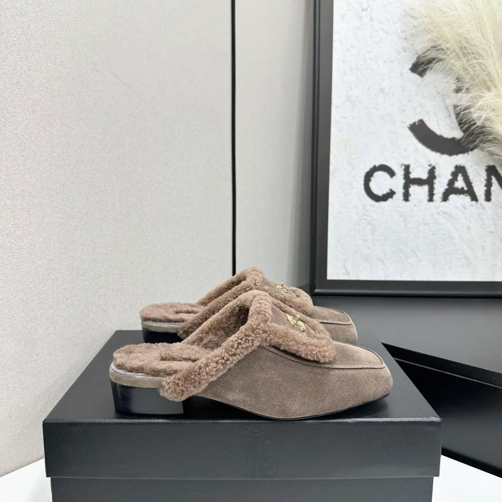 Chanel Women's Loafers Cowhide Wool Lining Leather Sole 2026