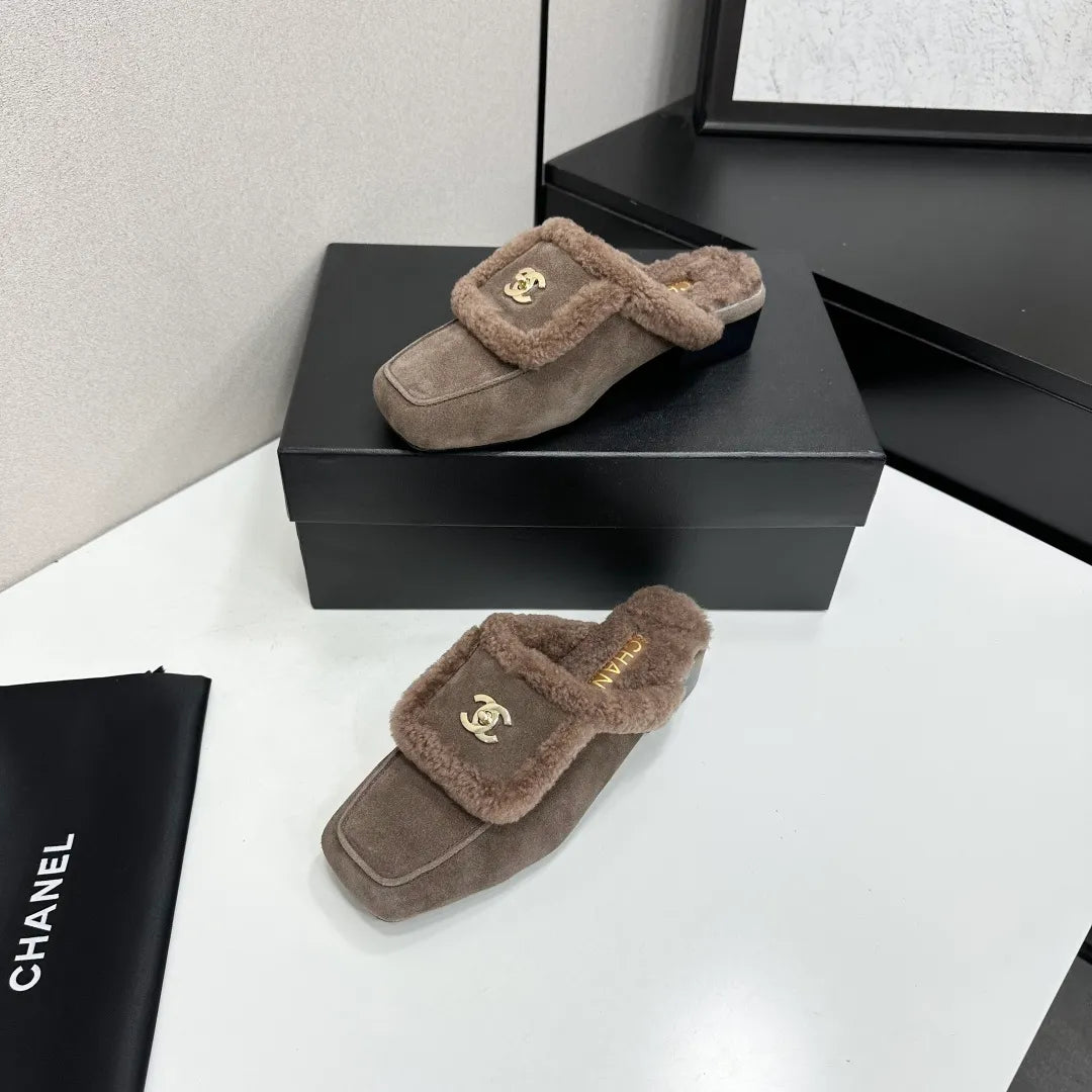 Chanel Women's Loafers Cowhide Wool Lining Leather Sole 2026