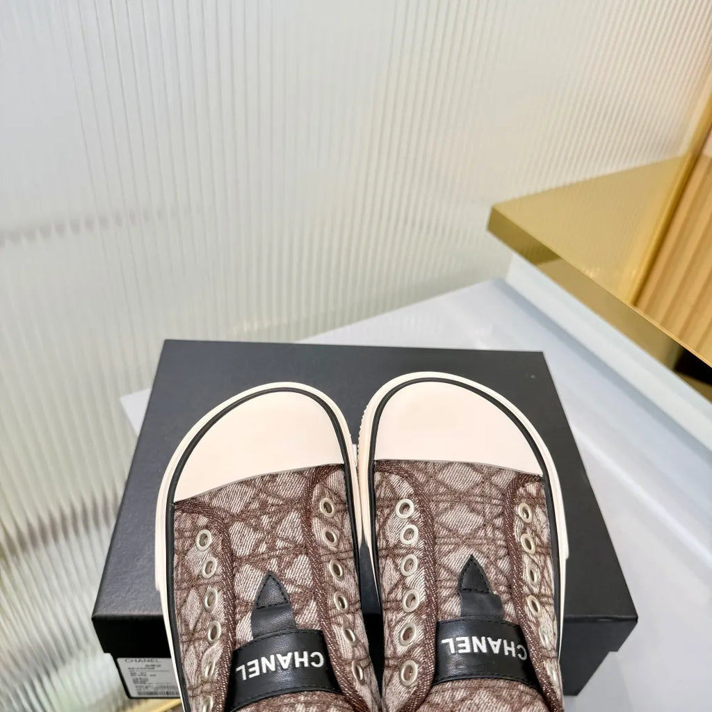 Chanel Women's Panda Sneakers Leather Suede TPU 26A