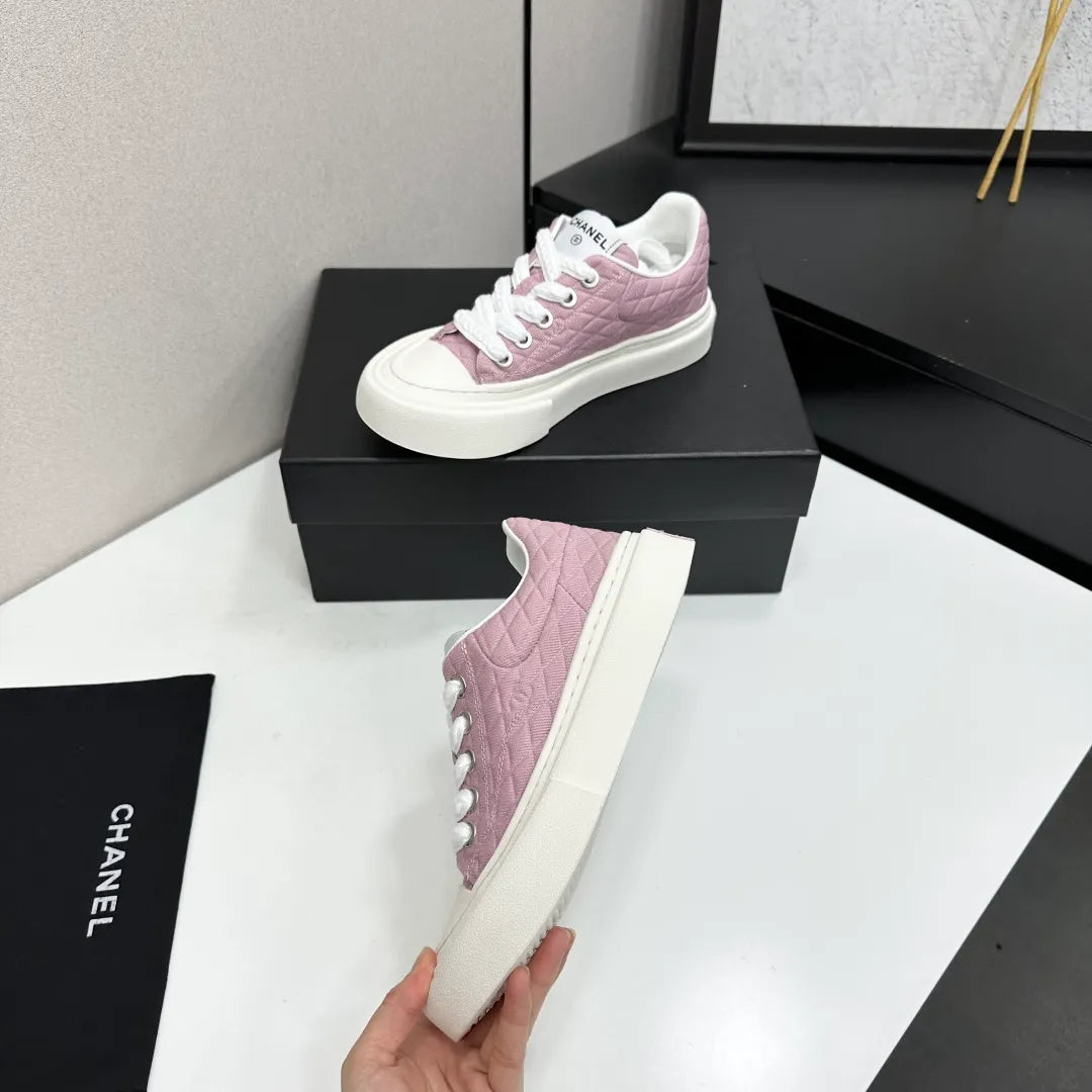 Chanel Women's Panda Sneakers Silk Cowhide Waterproof Cloth TPU 2026