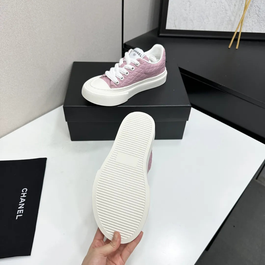 Chanel Women's Panda Sneakers Silk Cowhide Waterproof Cloth TPU 2026