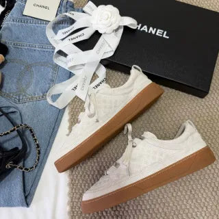 Chanel Women's Quilted Gum Sole Casual Sneakers Cow Suede 385311