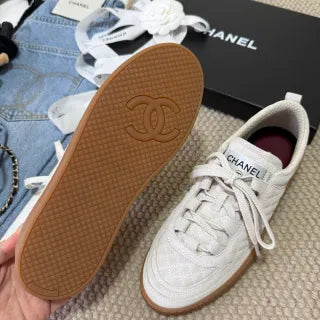 Chanel Women's Quilted Gum Sole Casual Sneakers Cow Suede 385311