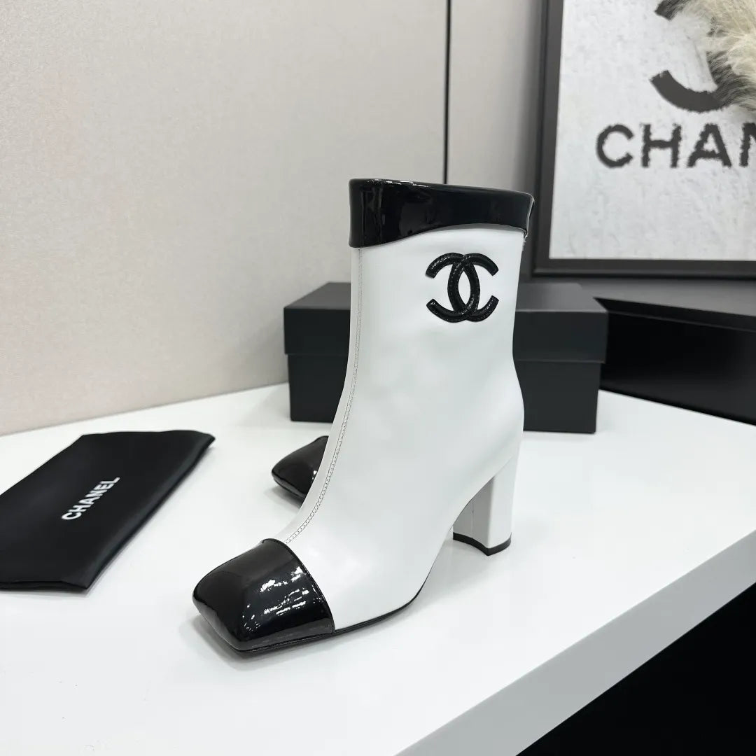 Chanel Women's Sneakers Cowhide Crystal Sheepskin Leather Sole 2026