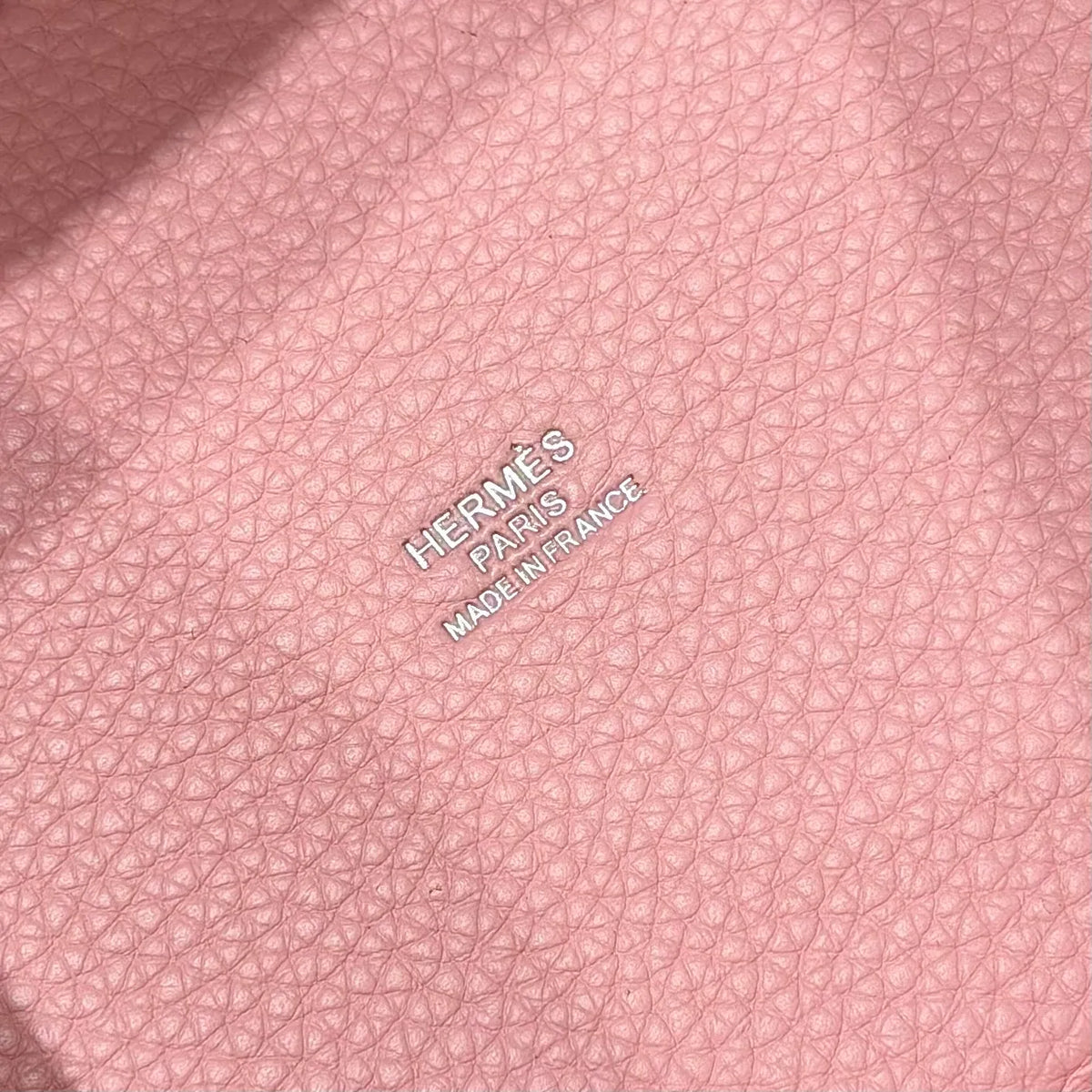 Cherry Blossom 18 TC Clemence Leather Bucket Bag Peach