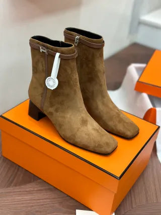 Chunky Heel Square Toe Boots 255388