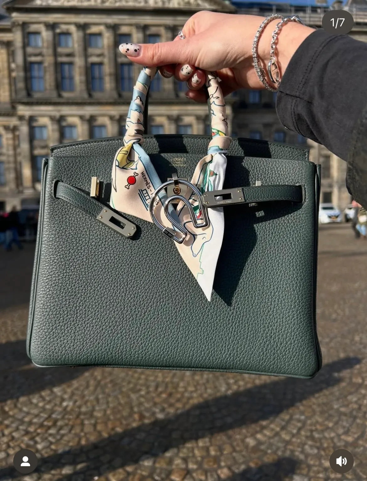 Classic 25 Handbag Pine and Cypress Green