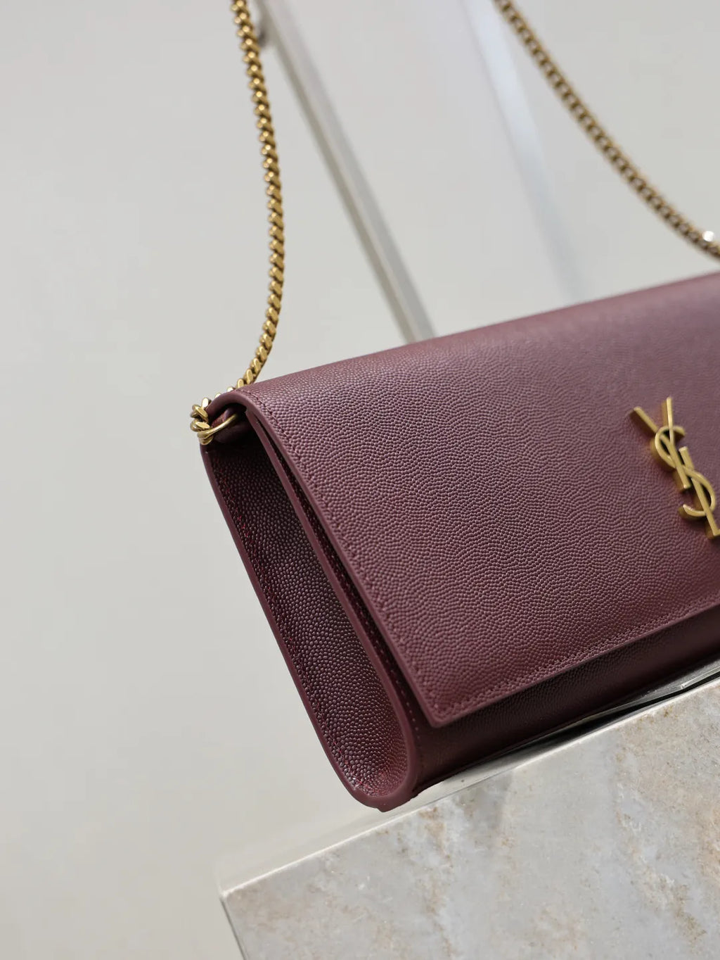 Classic Kate Caviar Leather 10.6 in Clutch Bag 306079-1