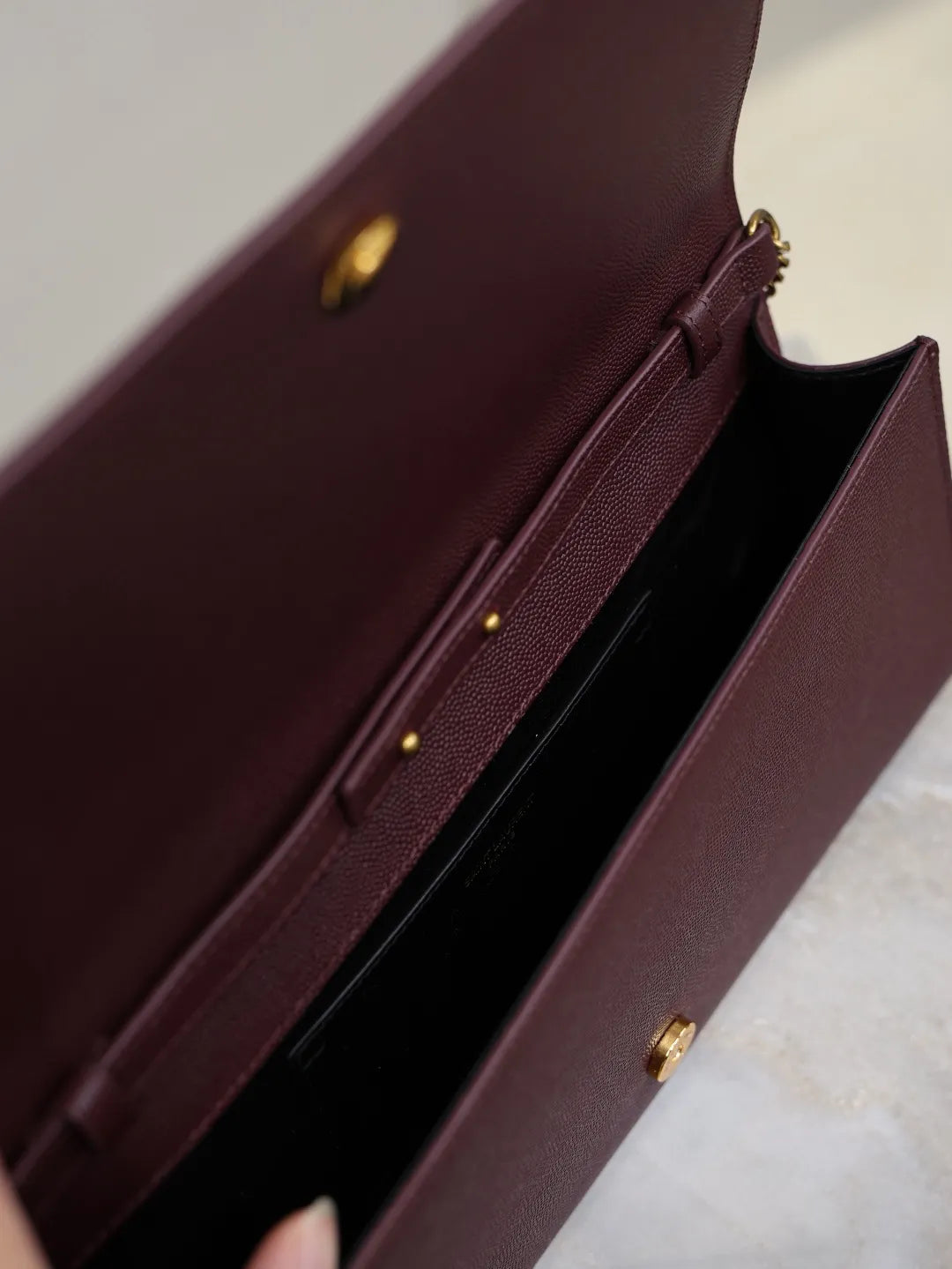 Classic Kate Caviar Leather 10.6 in Clutch Bag 306079-1