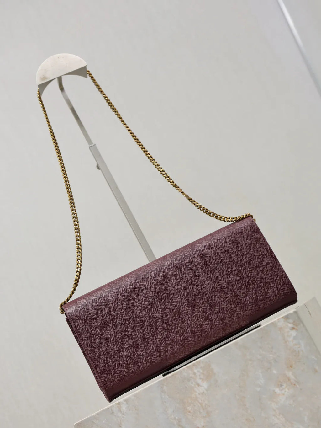 Classic Kate Caviar Leather 10.6 in Clutch Bag 306079-1
