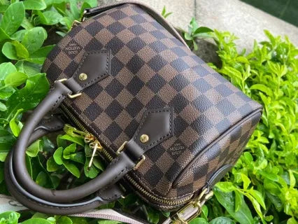 Coated Fabric Handbag N40489