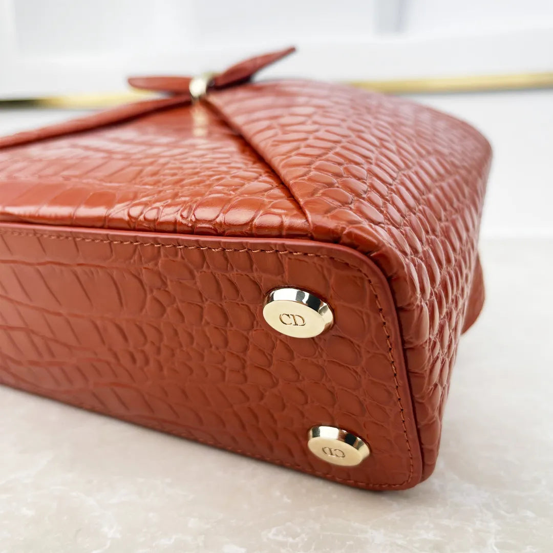 Crocodile Brown 11.0 in Handbag 0737