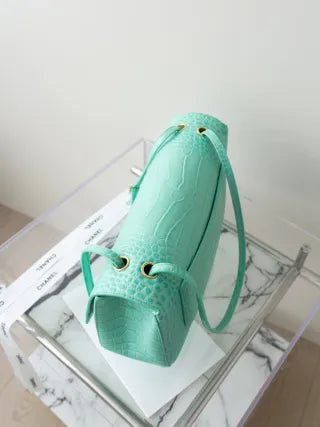 Crocodile-Embossed Calfskin Small Flap Bag 26 Fall/Winter 235025001900