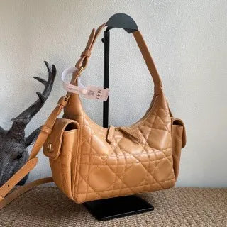 D-Dream 9.4 in Lambskin Handbag 6323 Earthy Yellow