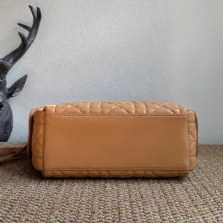 D-Dream 9.4 in Lambskin Handbag 6323 Earthy Yellow
