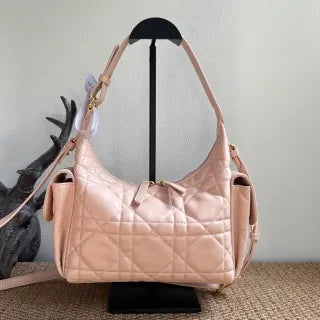 D-Dream 9.4 in Lambskin Handbag 6323 Rouge Pink