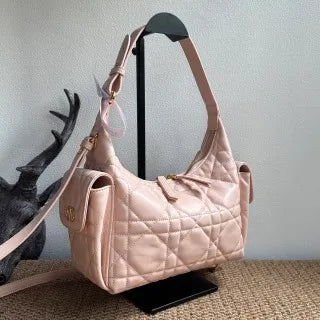 D-Dream 9.4 in Lambskin Handbag 6323 Rouge Pink