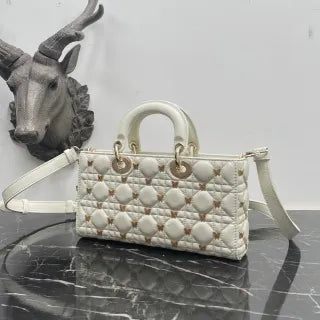 D-Joy 10.2 in Lambskin Bag M0540