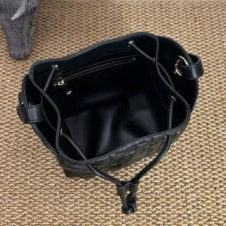 D-Motion 7.3 in Sheepskin Handbag 2851 Black
