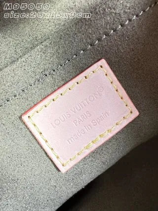 Denim 10.2 in Bag M95050