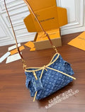 Diamond Pattern Leather Tote Handbag M28287 135592