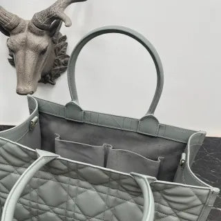 14.2 in Cannage Calfskin Tote Bag 36