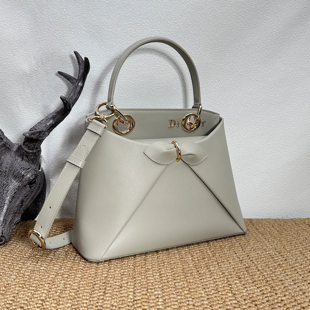 Dior Bow 11 in Handbag 0737