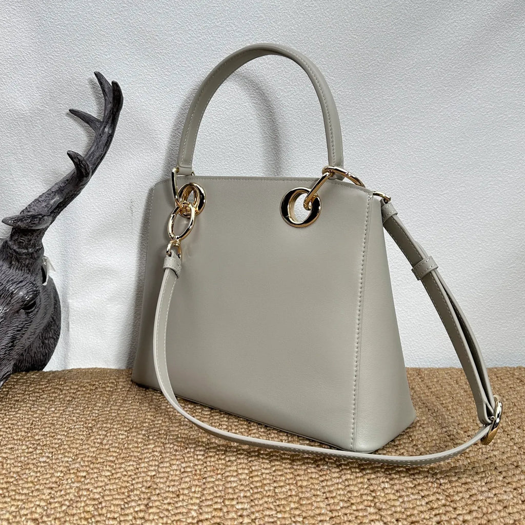 Dior Bow 11 in Handbag 0737