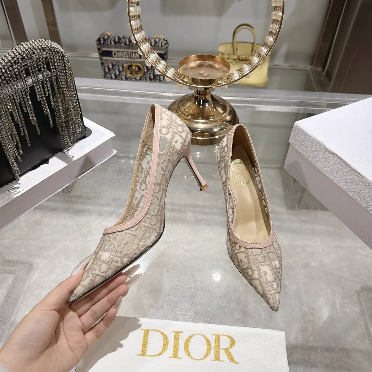 Oblique Mesh Sheepskin 3.1 in Heels 810935
