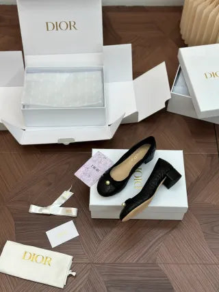 Quilted Calfskin Ballet Flats 255376