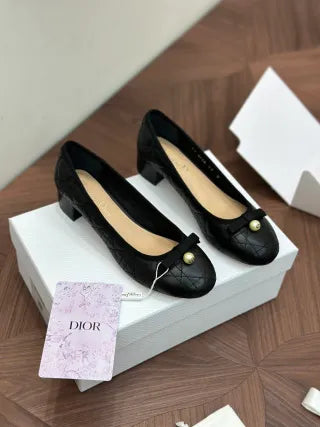 Quilted Calfskin Ballet Flats 255376