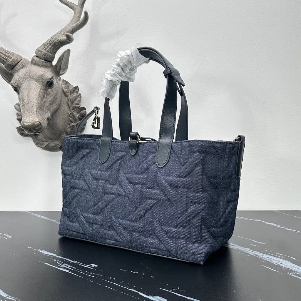 Toujours 11.2 in Cannage Bag 1164