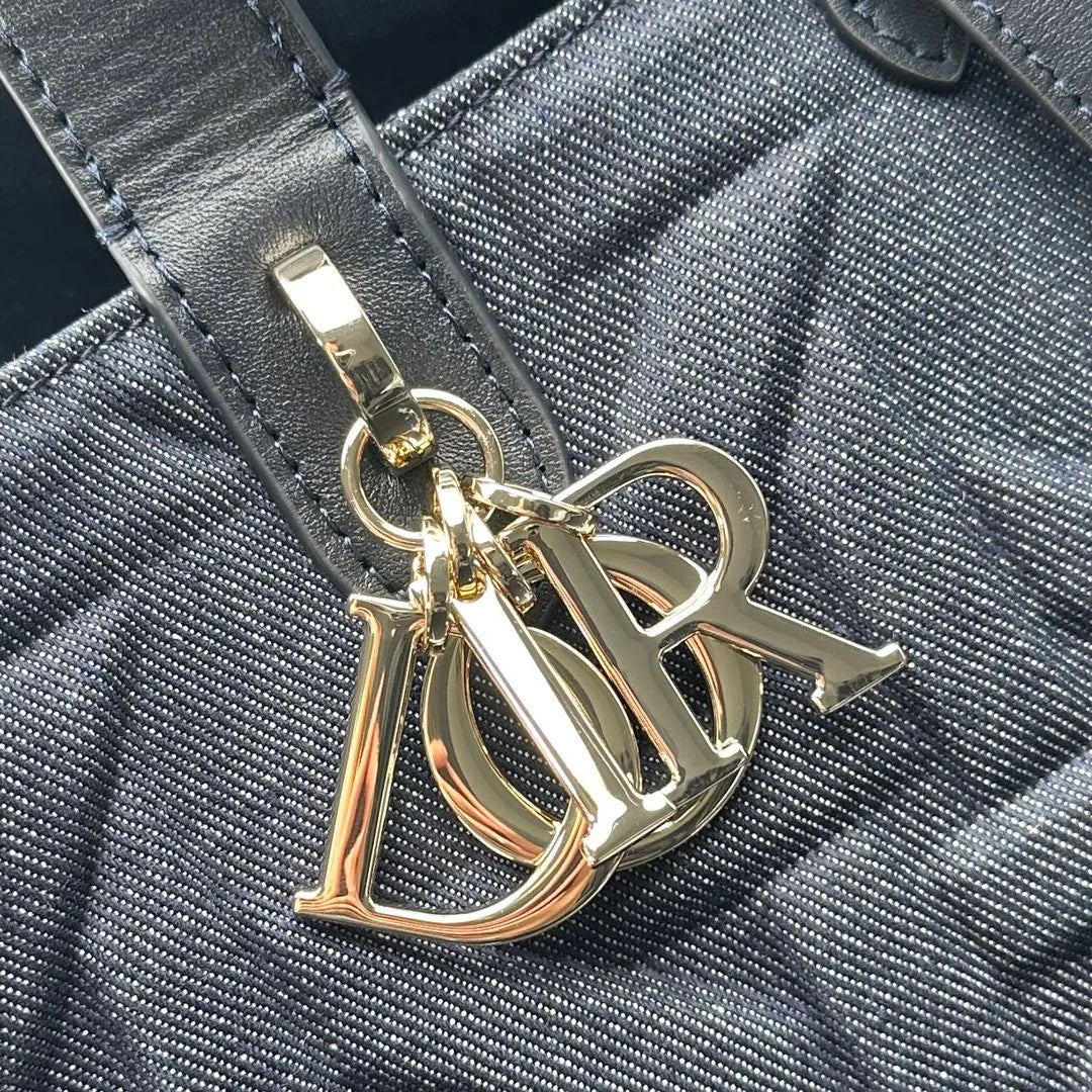 Toujours 11.2 in Cannage Bag 1164