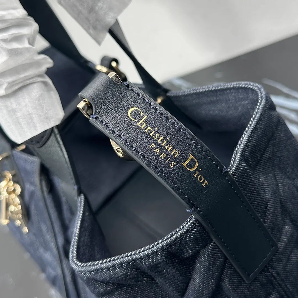 Toujours 11.2 in Cannage Bag 1164