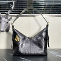 Voyage 11 in Leather Handbag 2846