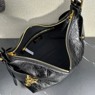 Voyage 11 in Leather Handbag 2846