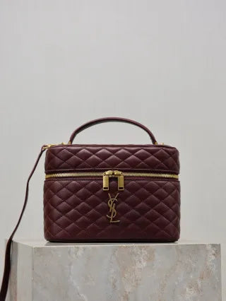 Gaby Lambskin 8.9 in Cosmetic Bag 851572