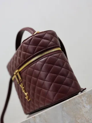 Gaby Lambskin 8.9 in Cosmetic Bag 851572