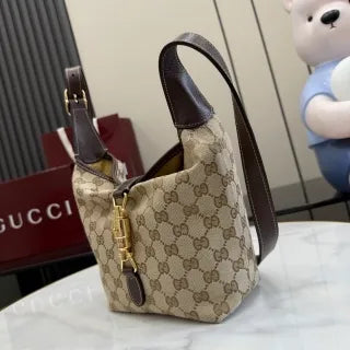 GG Canvas 10.2 in Shoulder Bag A002LF