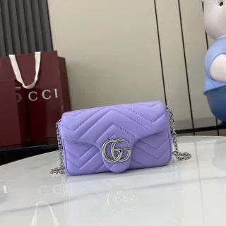 GG Marmont Matelassé Leather 6.5 in Mini Bag 841290