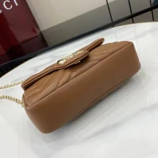GG Marmont Matelassé Leather 6.5 in Mini Bag 841290