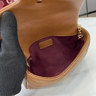 GG Marmont Matelassé Leather 6.5 in Mini Bag 841290
