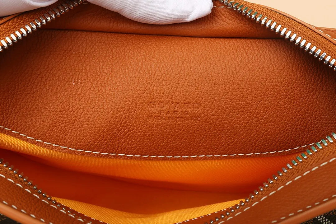 Goyard Hirondelle Swallow Bag Coated Canvas Leather 8028