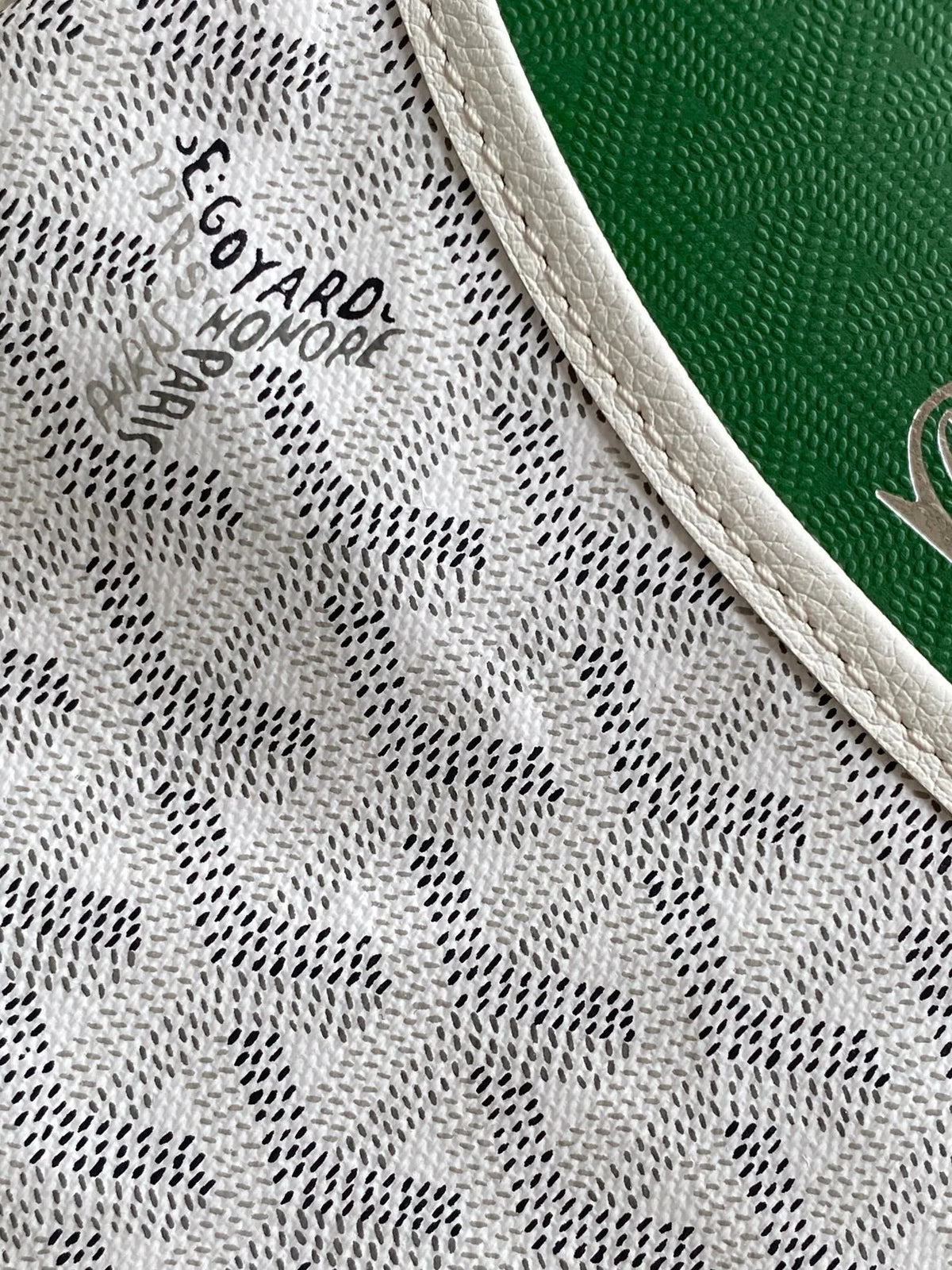 Goyard Mini Hobo Bag Coated Canvas Leather 520