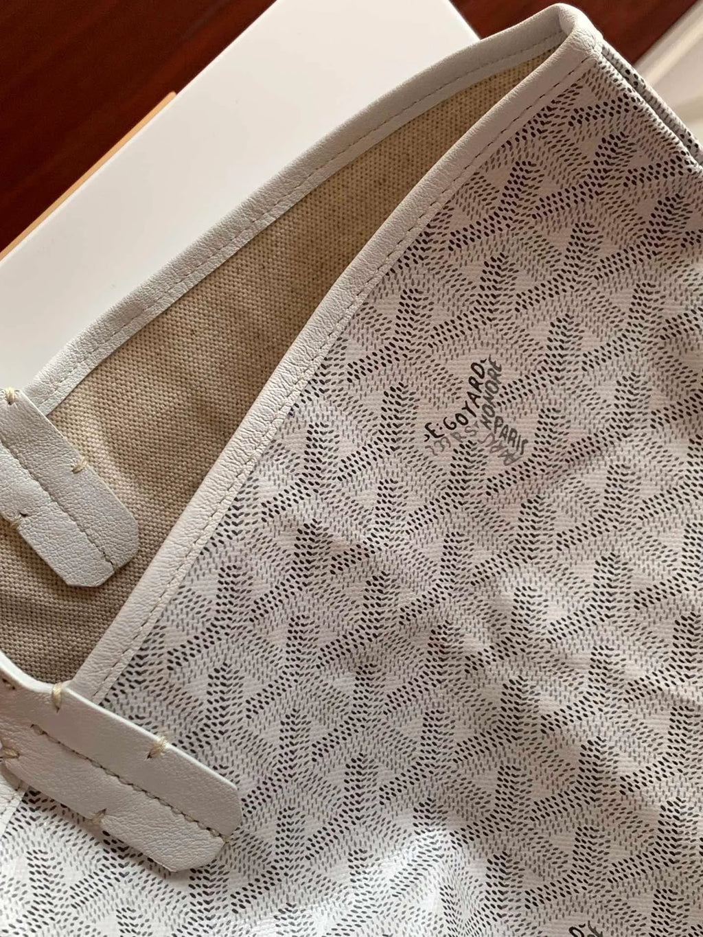 Goyard Mommy Diaper Bag Coated Canvas Leather 8001 8002