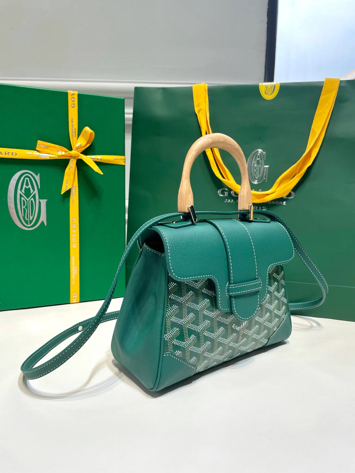 Goyard Saigon Mini Handbag Coated Canvas Leather 8005