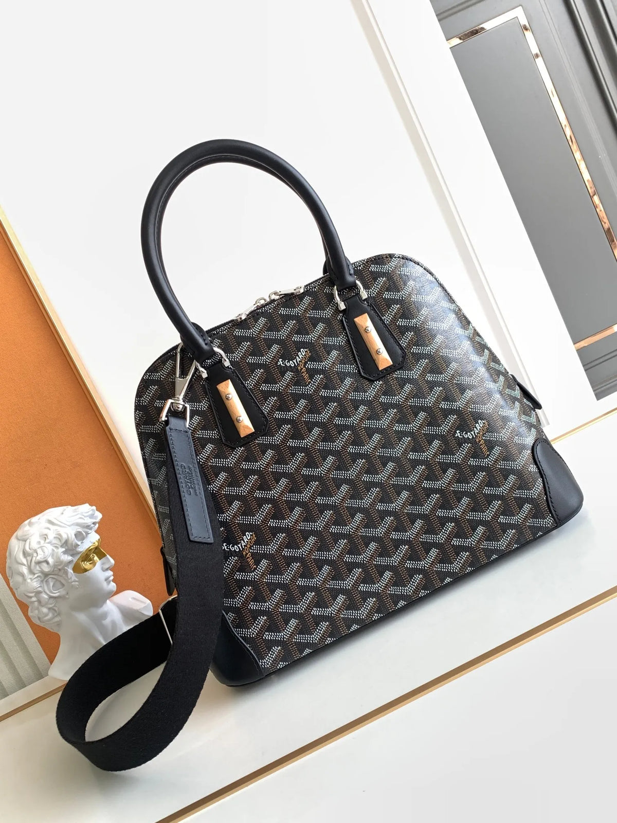Goyard Vendome Shell Bag Coated Canvas Leather 8820