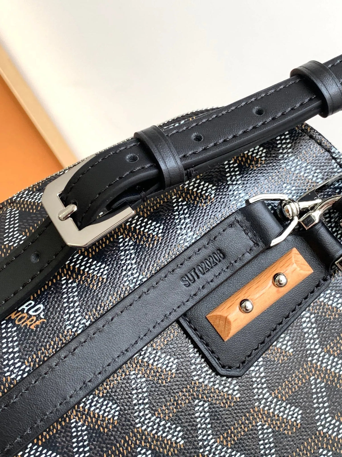 Goyard Vendome Shell Bag Coated Canvas Leather 8820