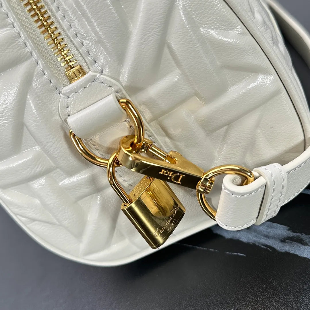 Groove 8.1 in Handbag 1365